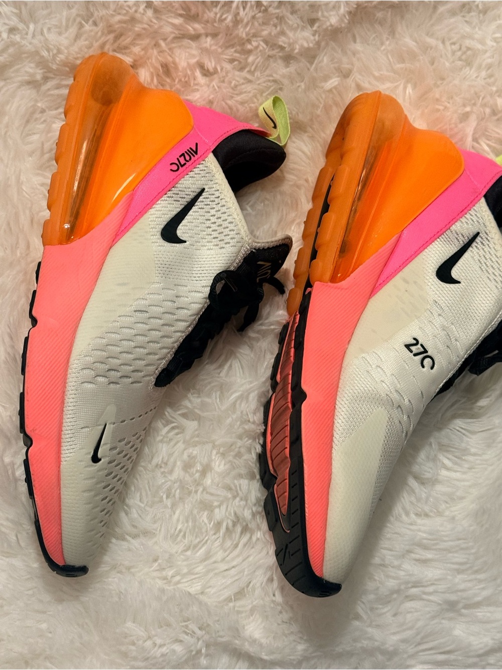Nike Air Max 270 Women’s Athletic Shoes White Pink Orange Lime Accent - Picture 7 of 7